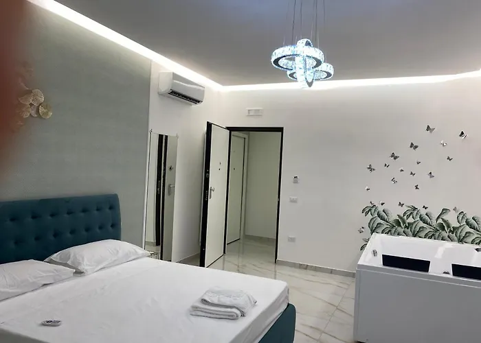 Maison De Luxe לינה וארוחת בוקר 4*