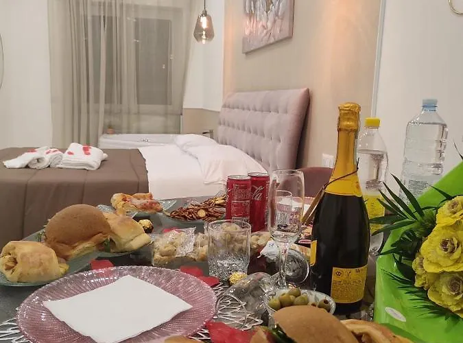 לינה וארוחת בוקר Maison De Luxe