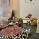 Maison De Luxe Bed & Breakfast 4*