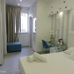 Maison De Luxe Bed & Breakfast