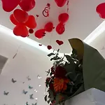 Maison De Luxe Bed & Breakfast 4*