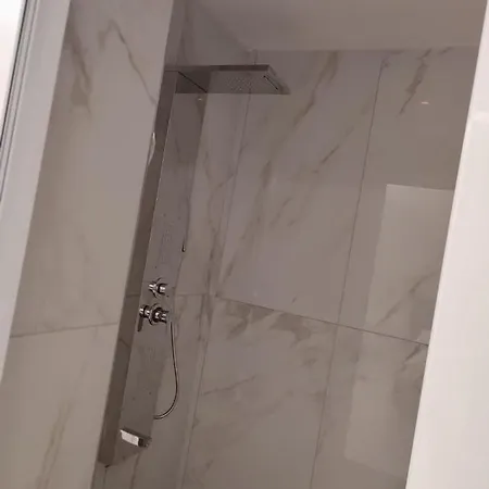 Maison De Luxe 3* بومبيي