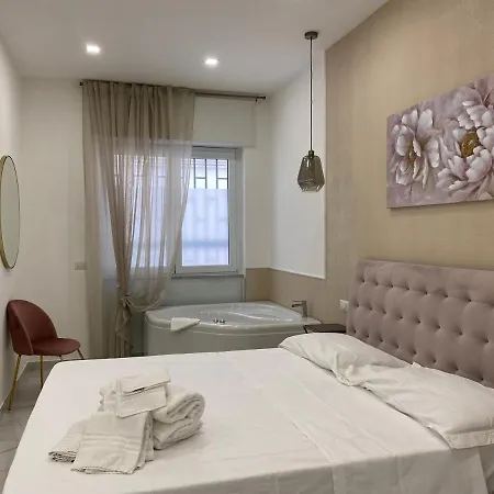 Bed & Breakfast Maison De Luxe 3*