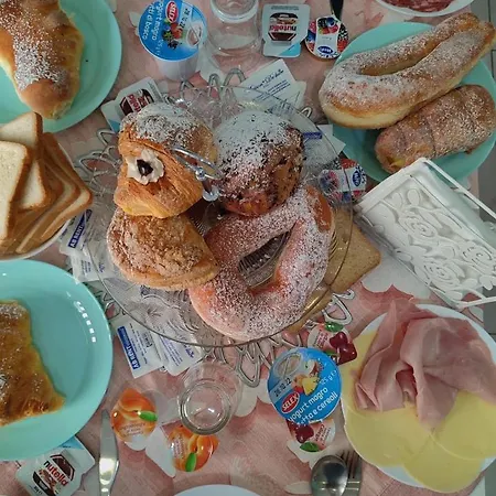 Bed & Breakfast Maison De Luxe Pompei