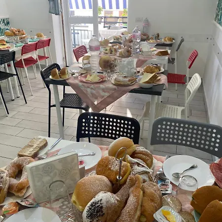 Bed & Breakfast Maison De Luxe Pompei