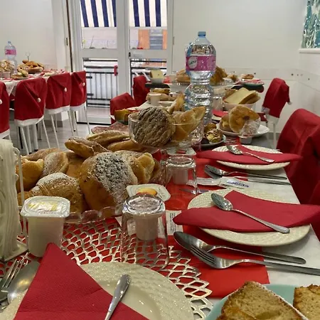 Maison De Luxe Bed & Breakfast