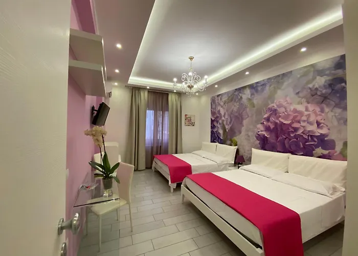 Maison De Luxe Bed & Breakfast 4*