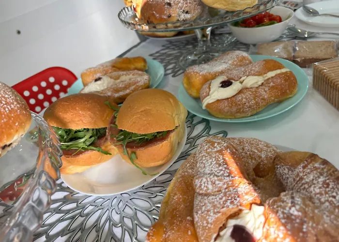 Maison De Luxe Bed and Breakfast