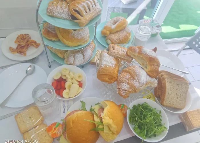 Maison De Luxe Bed and Breakfast