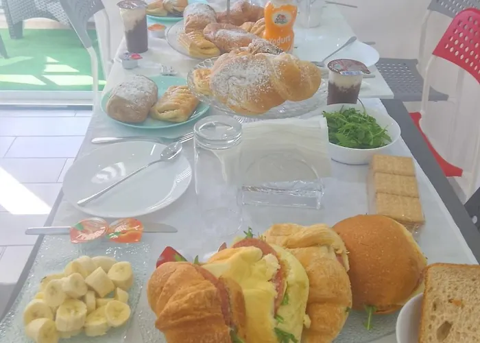 Maison De Luxe Bed & Breakfast